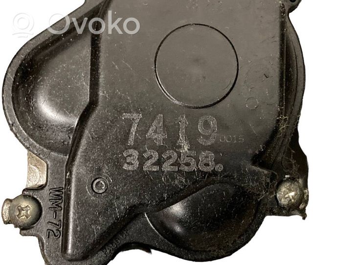 Honda Civic Mechanizm i silniczek wycieraczek szyby przedniej / czołowej 32258