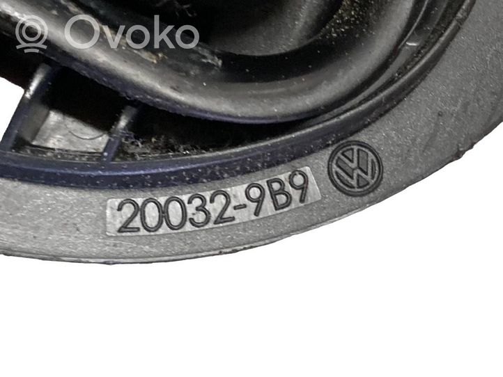 Volkswagen Jetta VI Pas bezpieczeństwa fotela przedniego 5C6857705A