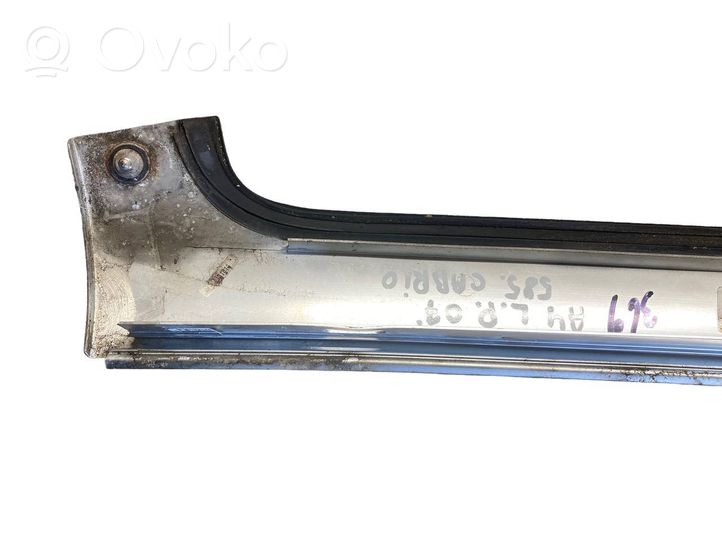 Audi A4 S4 B7 8E 8H Windshield trim 8H0853266