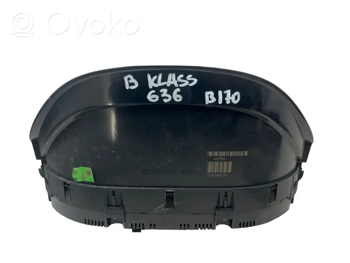 Mercedes-Benz B W245 Compteur de vitesse tableau de bord A1695409347