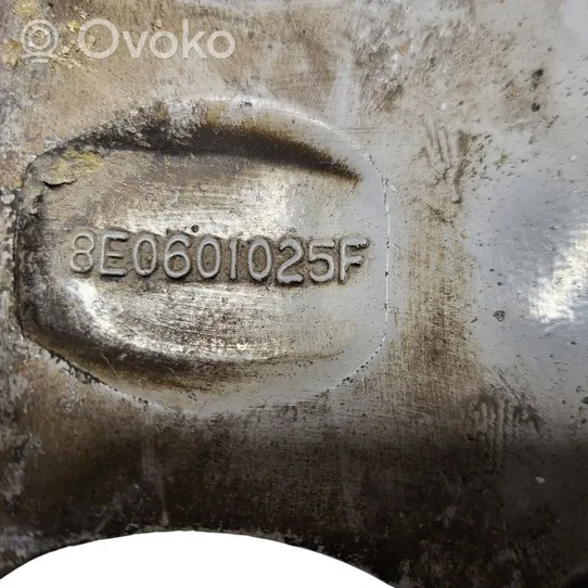 Audi A6 S6 C5 4B Felgi aluminiowe R16 8E0601025F