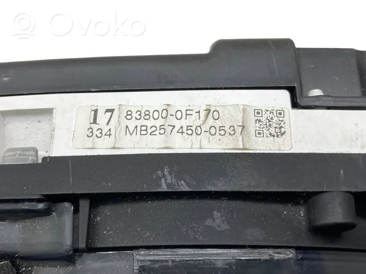 Toyota Verso Licznik / Prędkościomierz 838000F170