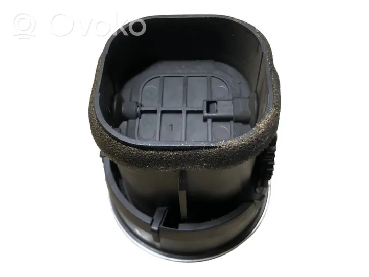 Audi TT Mk1 Copertura griglia di ventilazione laterale cruscotto 8N0820901