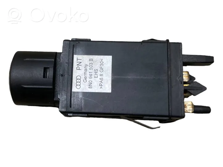 Audi TT Mk1 Logu elektriskās apsildes slēdzis 8N0941503B