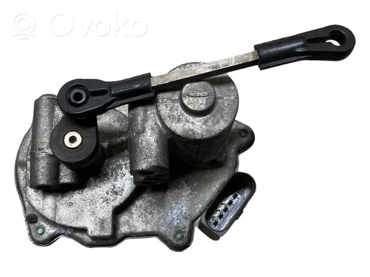 Audi Q7 4L Attuatore/motore della valvola del collettore di aspirazione 059129086L