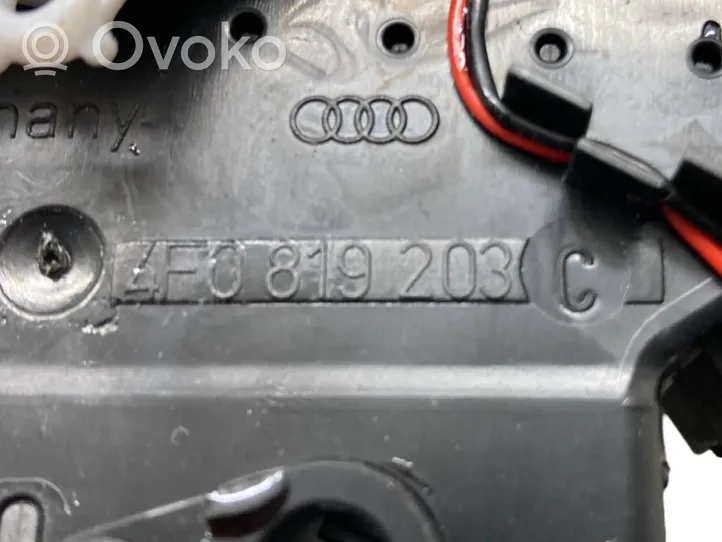 Audi A6 S6 C6 4F Kratka nawiewu tylna tunelu środkowego 4E0819203C