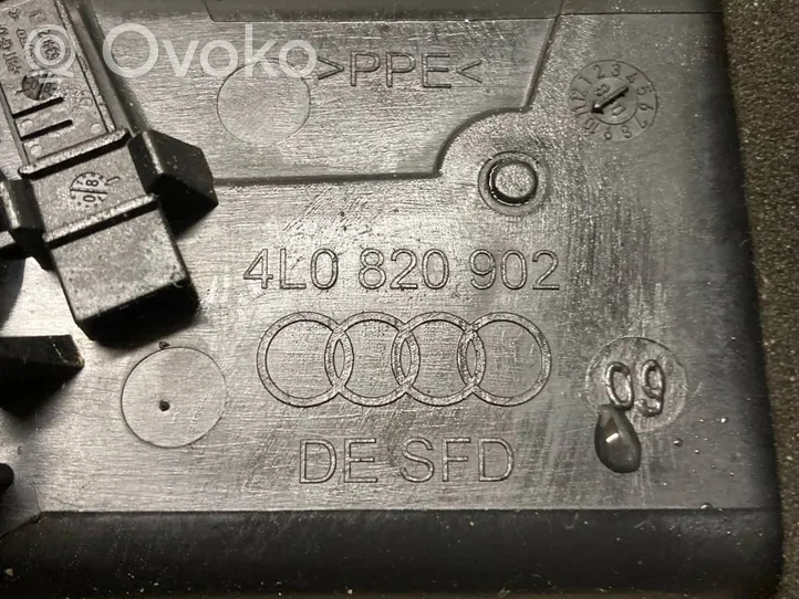 Audi Q7 4L Boczna kratka nawiewu deski rozdzielczej 4L0820902