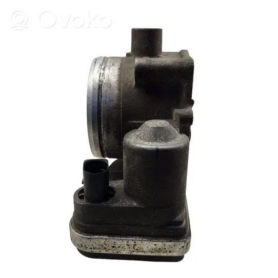 Volkswagen Touareg I Throttle valve 022133062AD