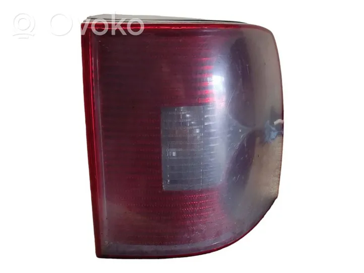 Volkswagen PASSAT B5.5 Rear/tail lights 3B9945257B