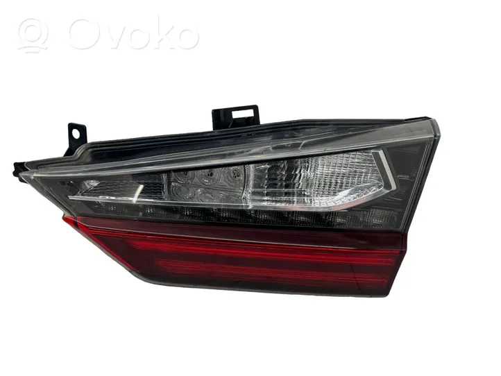 Lexus RX 450H Lampy tylnej klapy bagażnika 