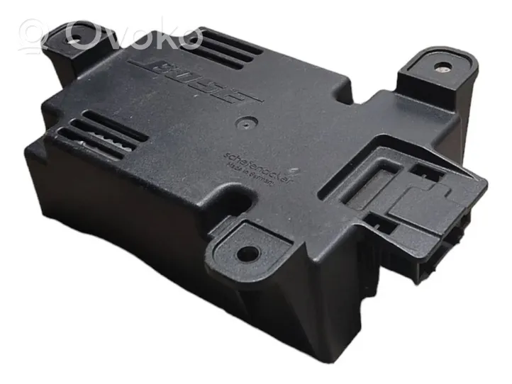 Audi A6 S6 C6 4F Amplificatore 4F0035223B