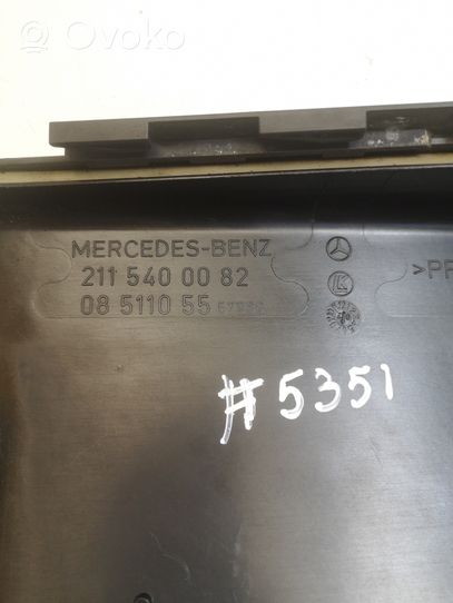 Mercedes-Benz E W211 Coperchio scatola dei fusibili 2115400082