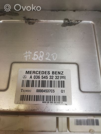 Mercedes-Benz CLS C219 Sterownik / Moduł zawieszenia pneumatycznego A0365453232