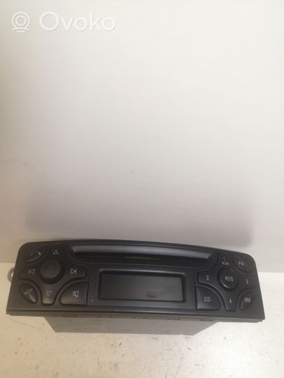 Mercedes-Benz CLK A209 C209 Radio/CD/DVD/GPS-pääyksikkö 2038202286