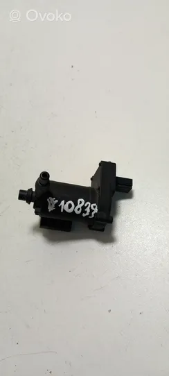 Mercedes-Benz CLK A209 C209 Solenoidinis vožtuvas A2038000178