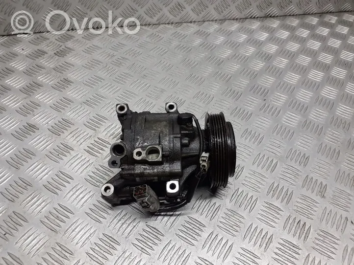 Toyota Yaris Verso Ilmastointilaitteen kompressorin pumppu (A/C) 447220-6534