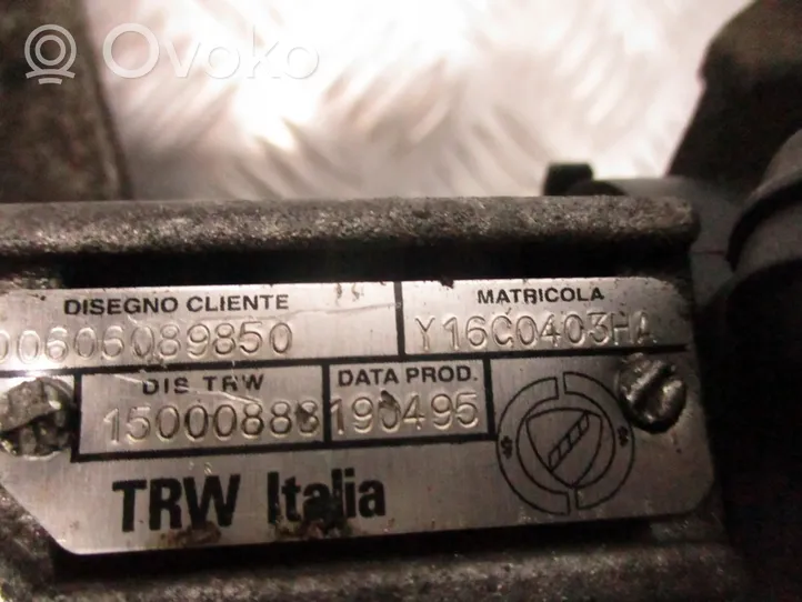 Alfa Romeo 145 - 146 Hammastanko 00606089850