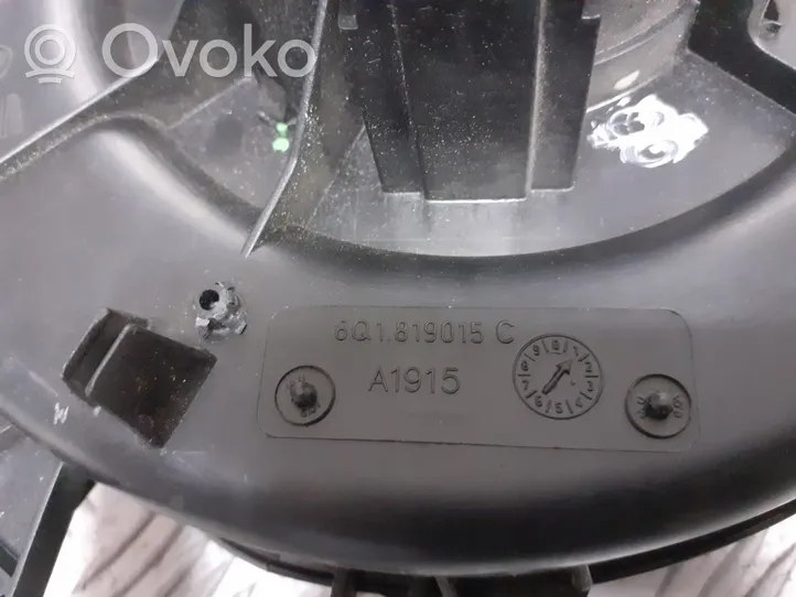 Skoda Fabia Mk1 (6Y) Ventola riscaldamento/ventilatore abitacolo 6Q1819015C
