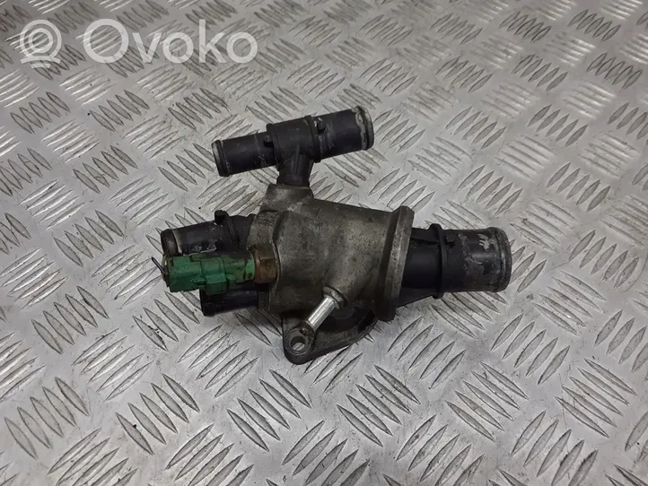 Alfa Romeo 147 Thermostat housing V2836-88