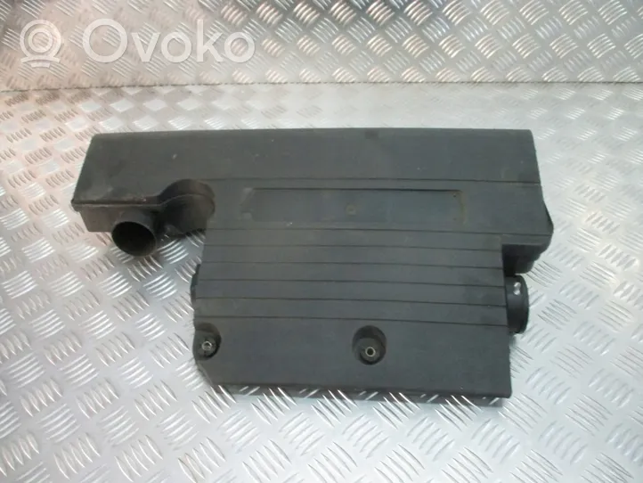 Mazda 2 Air filter box 