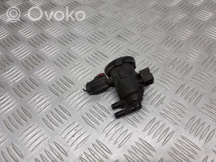 Chrysler 300M Valve vacuum 