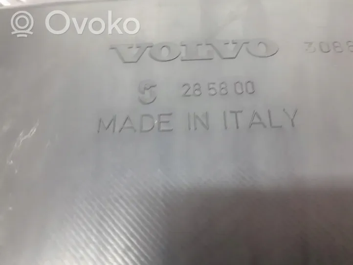Volvo S40, V40 Becquet de lunette arrière 30887332