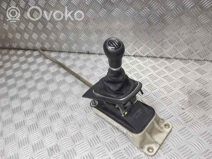 Audi A3 S3 8L Selector/cambiador de marcha en la caja de cambios 1J0711025G