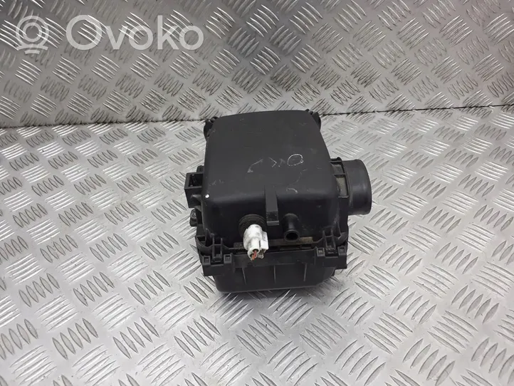Suzuki MR Wagon Caja del filtro de aire 13700-79GA0