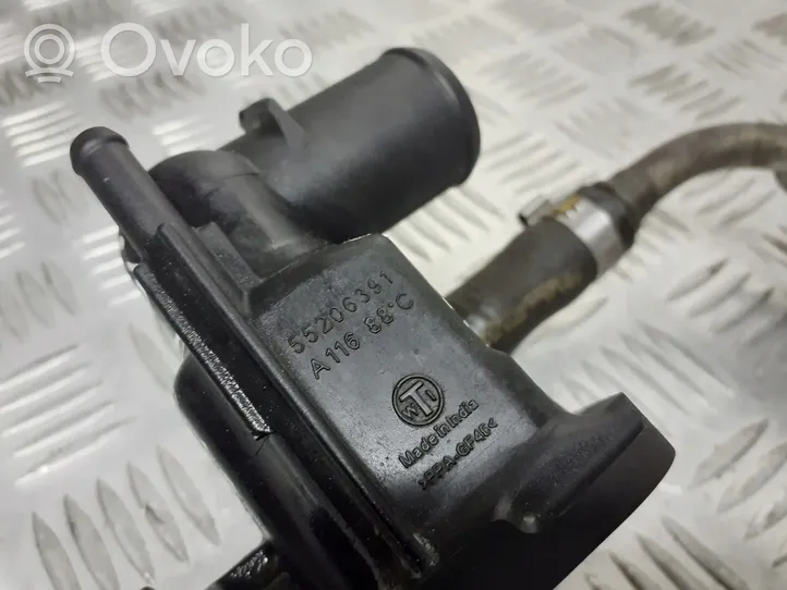 Suzuki Swift Obudowa termostatu 55206391