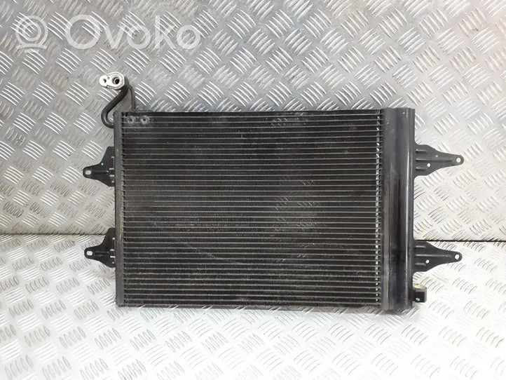 Volkswagen Polo IV 9N3 Condenseur de climatisation 6Q0820411E