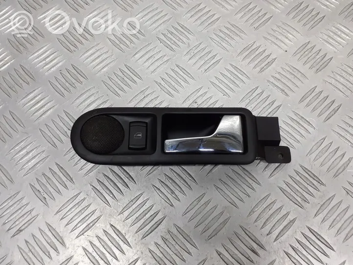 Volkswagen PASSAT B5.5 Rear door handle trim 3B0839114