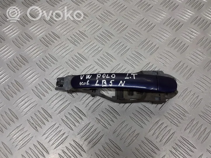 Volkswagen Polo IV 9N3 Rivestimento per maniglia portiera posteriore 