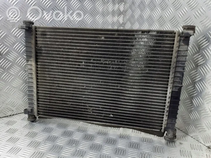 Ford Fiesta Radiateur de refroidissement 