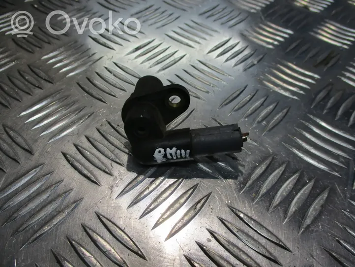 Renault Megane III Sensore di posizione dell’albero motore 8200688405