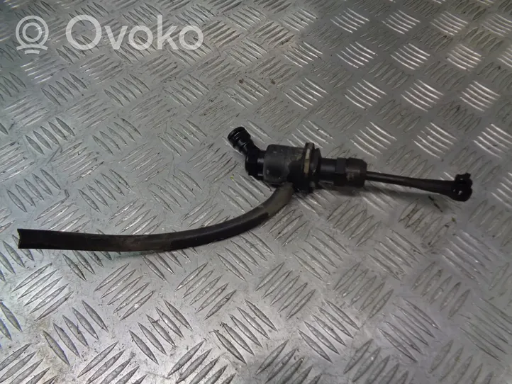 Renault Megane II Siłownik sprzęgła / Wysprzęglik 8200151784