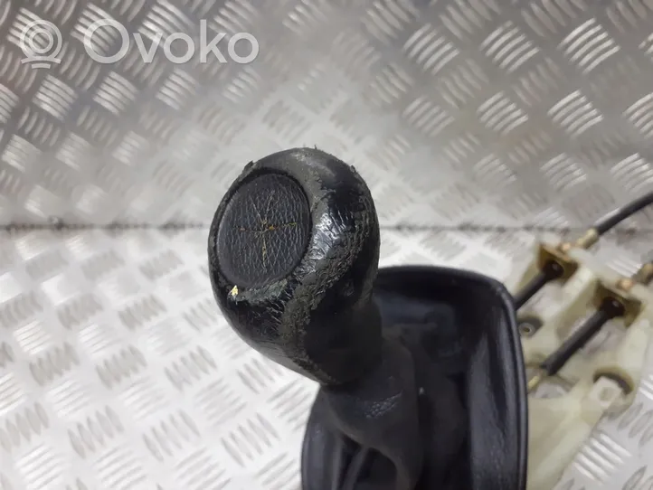 Toyota Celica T230 Механизм переключения передач (в коробке) 