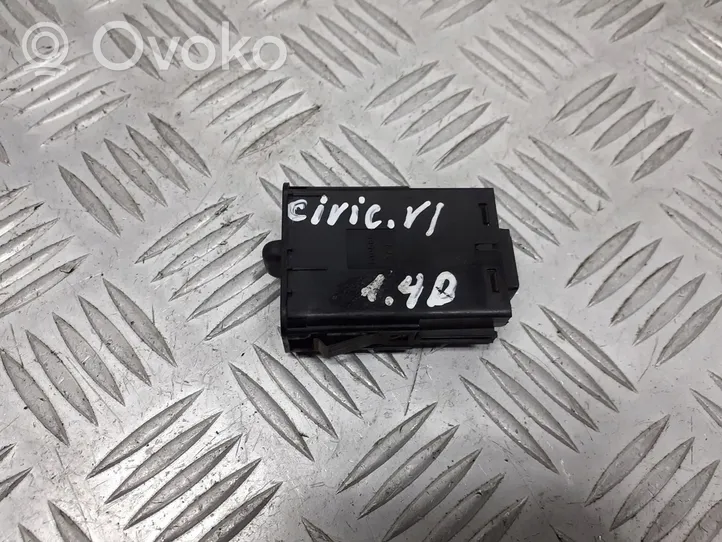 Honda Civic Headlight level height control switch M10565