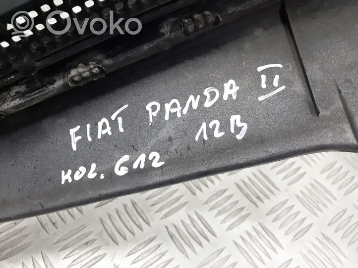 Fiat Panda II Передняя решётка LS393666