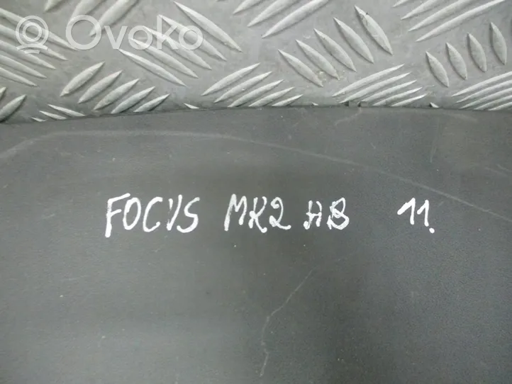 Ford Focus Becquet de lunette arrière 