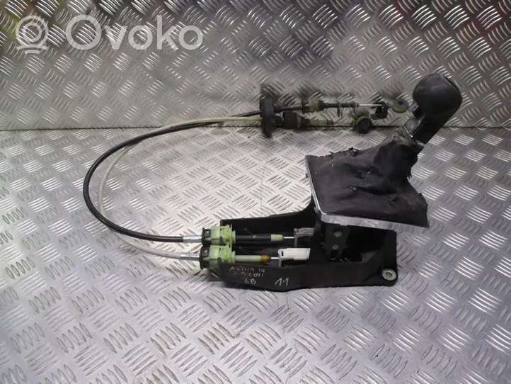 Opel Astra H Gear selector/shifter in gearbox 