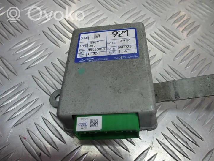 Mitsubishi Carisma Other devices MR420921