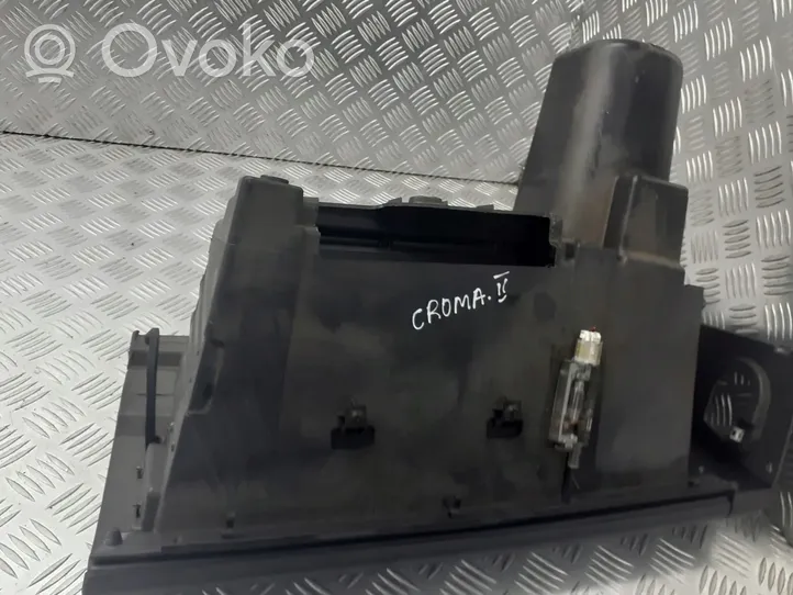 Fiat Croma Schowek deski rozdzielczej 735364131