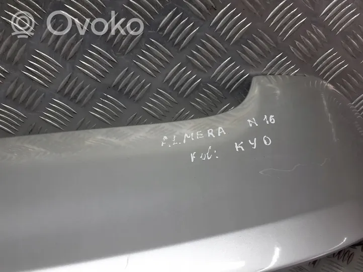 Nissan Almera N16 Spoiler tylnej szyby klapy bagażnika 96030BM410