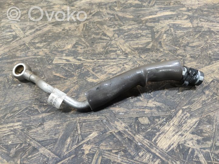 Citroen DS7 Crossback Engine coolant pipe/hose 9813856980