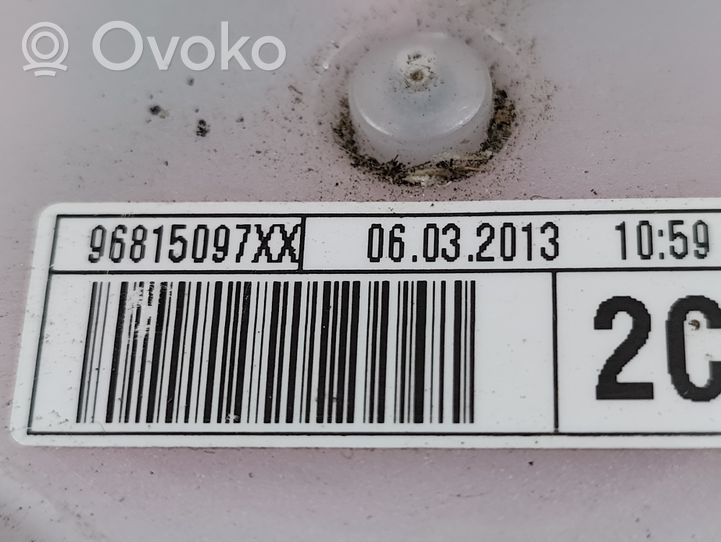 Citroen Berlingo Pas bezpieczeństwa fotela tylnego środkowego 96815097XX