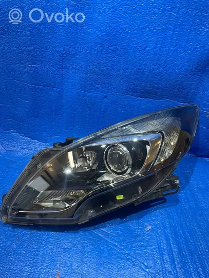 Opel Zafira C Lampa przednia 13399860