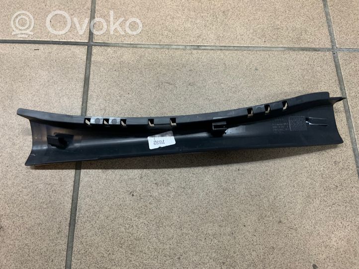 Audi A3 S3 8V Other sill/pillar trim element 8V0868203