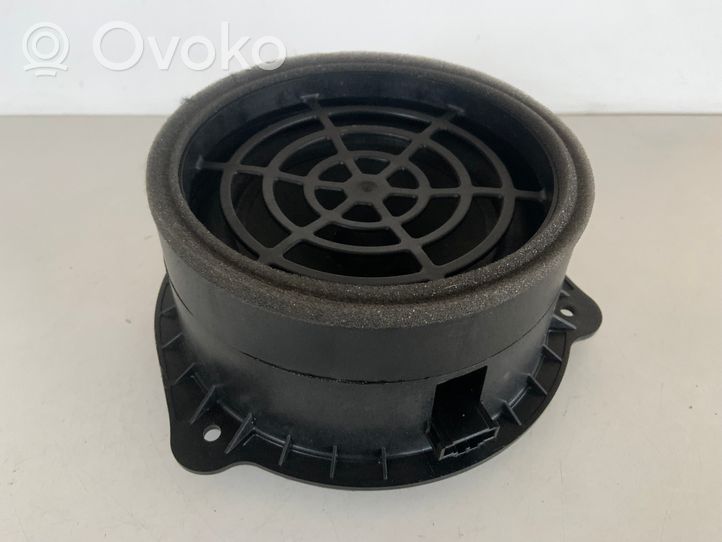 Audi Q7 4M Takaoven kaiutin 4M0035411B