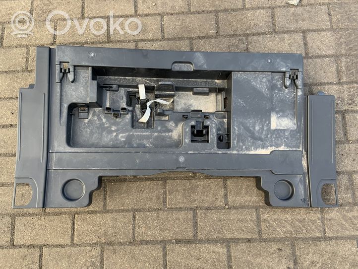 Audi A4 S4 B9 Boîte à outils 8W8863373