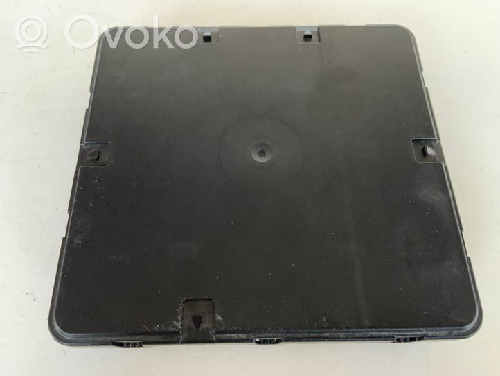 Audi A4 S4 B9 Module confort 8W0907064EC